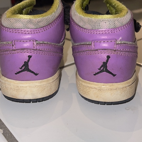 Nike kids running shoes 3/$20 - Picture 4 of 6